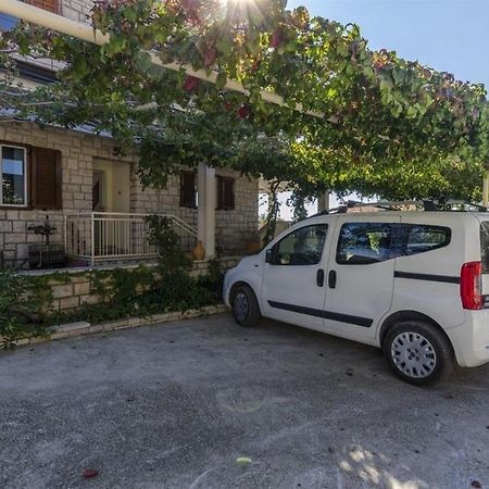 Apartments Lemar - With Parking Bol Bagian luar foto